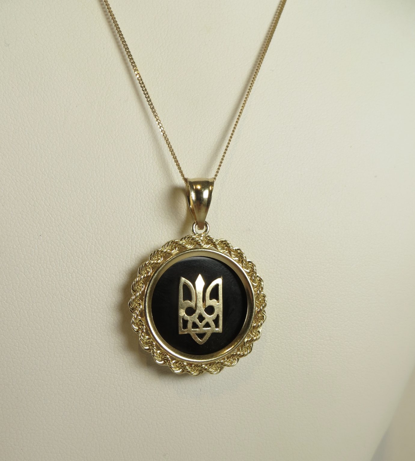 Gold Braided Rope Edged Onyx Tryzub Pendant Myroslava Dubyk Jewellery